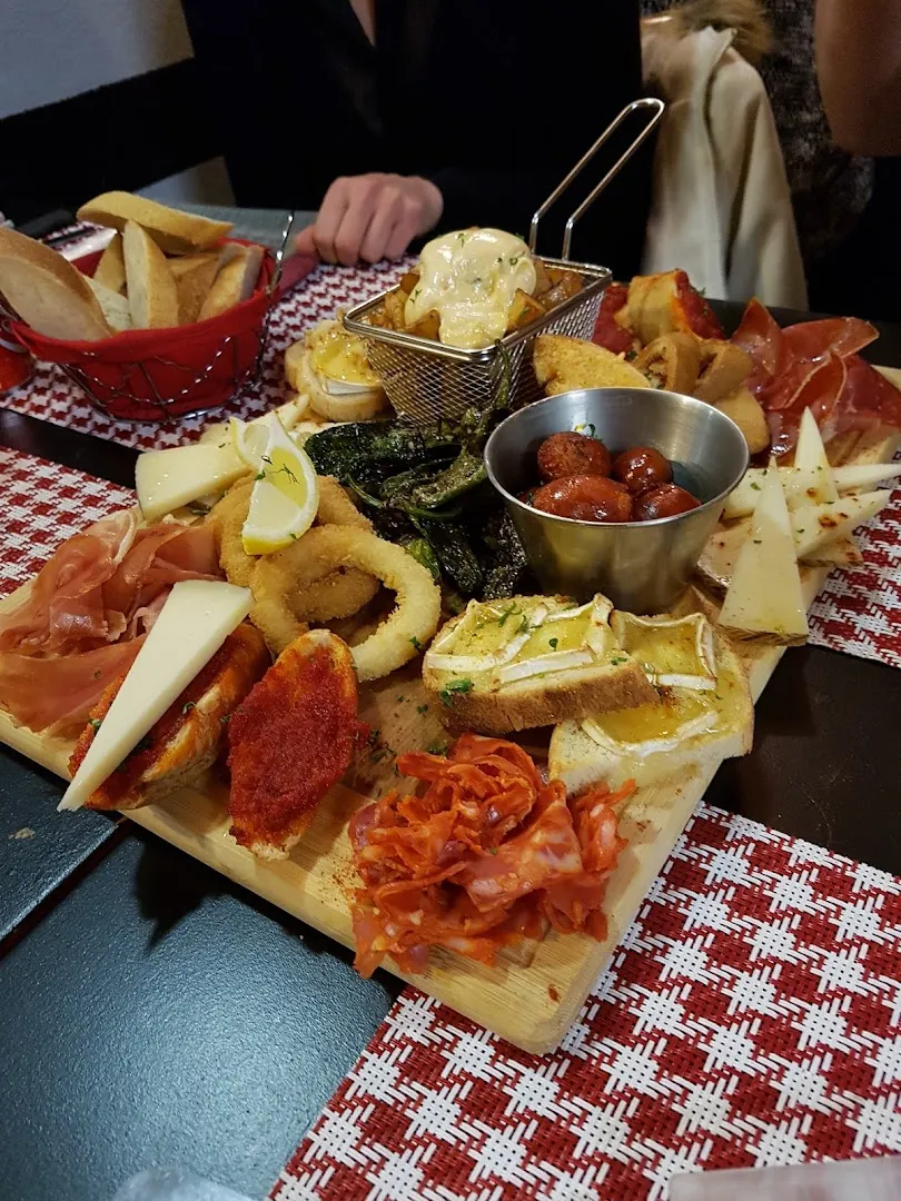 Restaurant EL PUEBLO